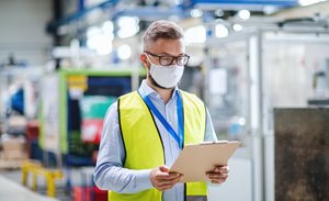 mask-worker.jpg